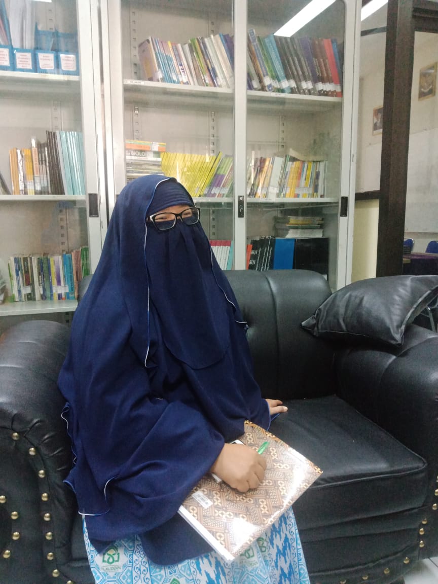 Dra. Sitti Chadijah, S.Si,M.Si