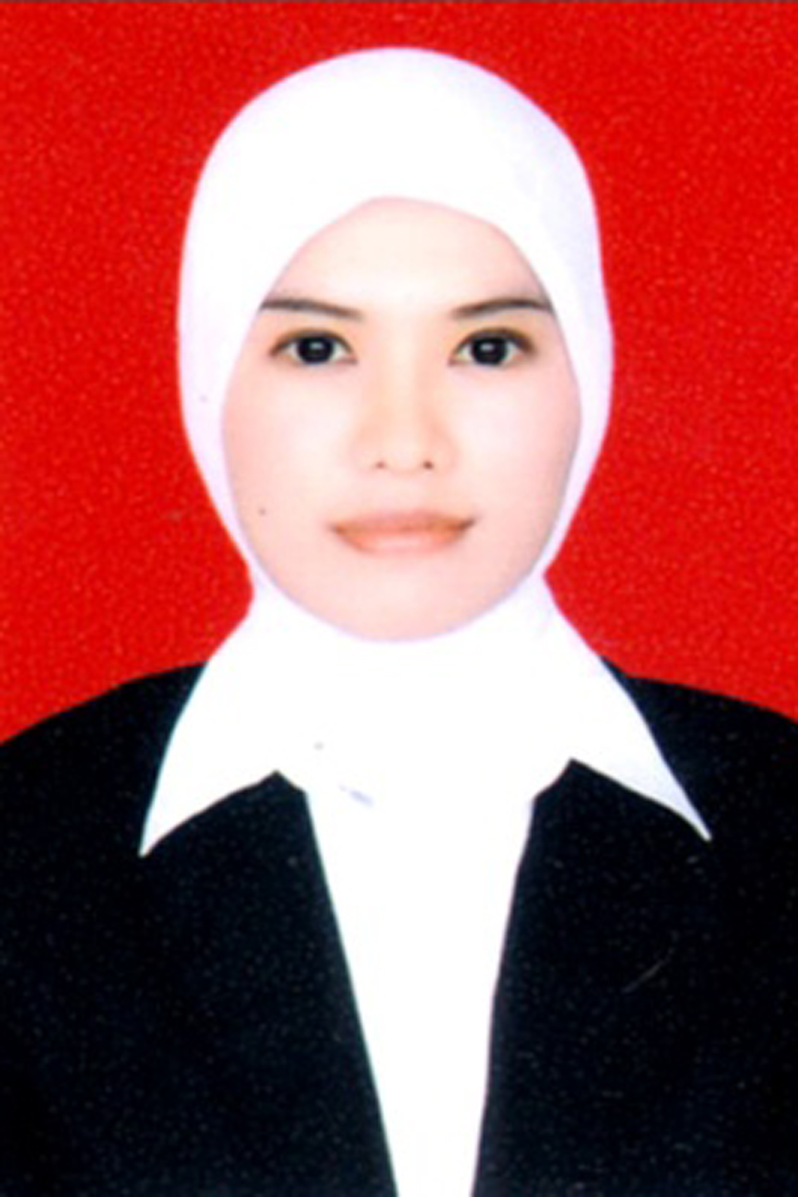 Isna Rosdianah Azis, S.Si,M.Si