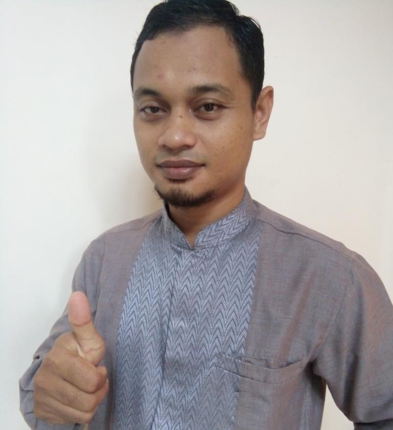 Ihsan, S.Pd,M.Si