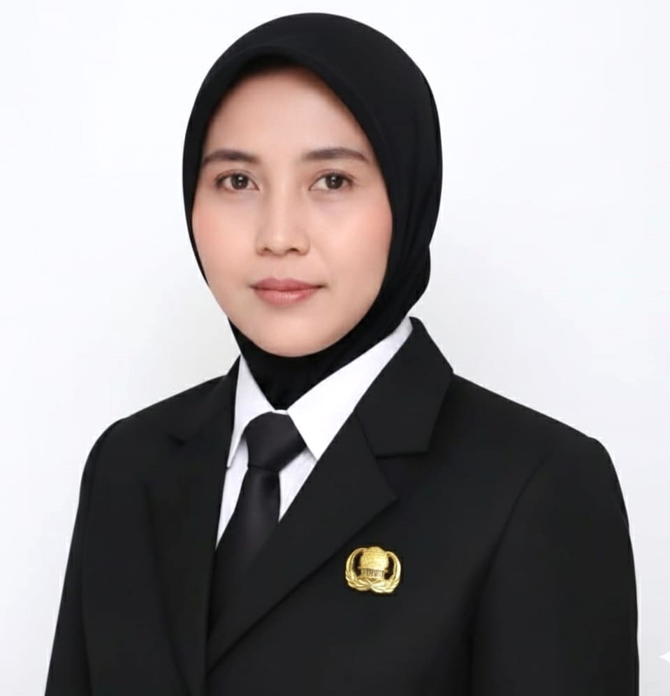 Dr. Eng. Ratriana Said, ST.,MT.