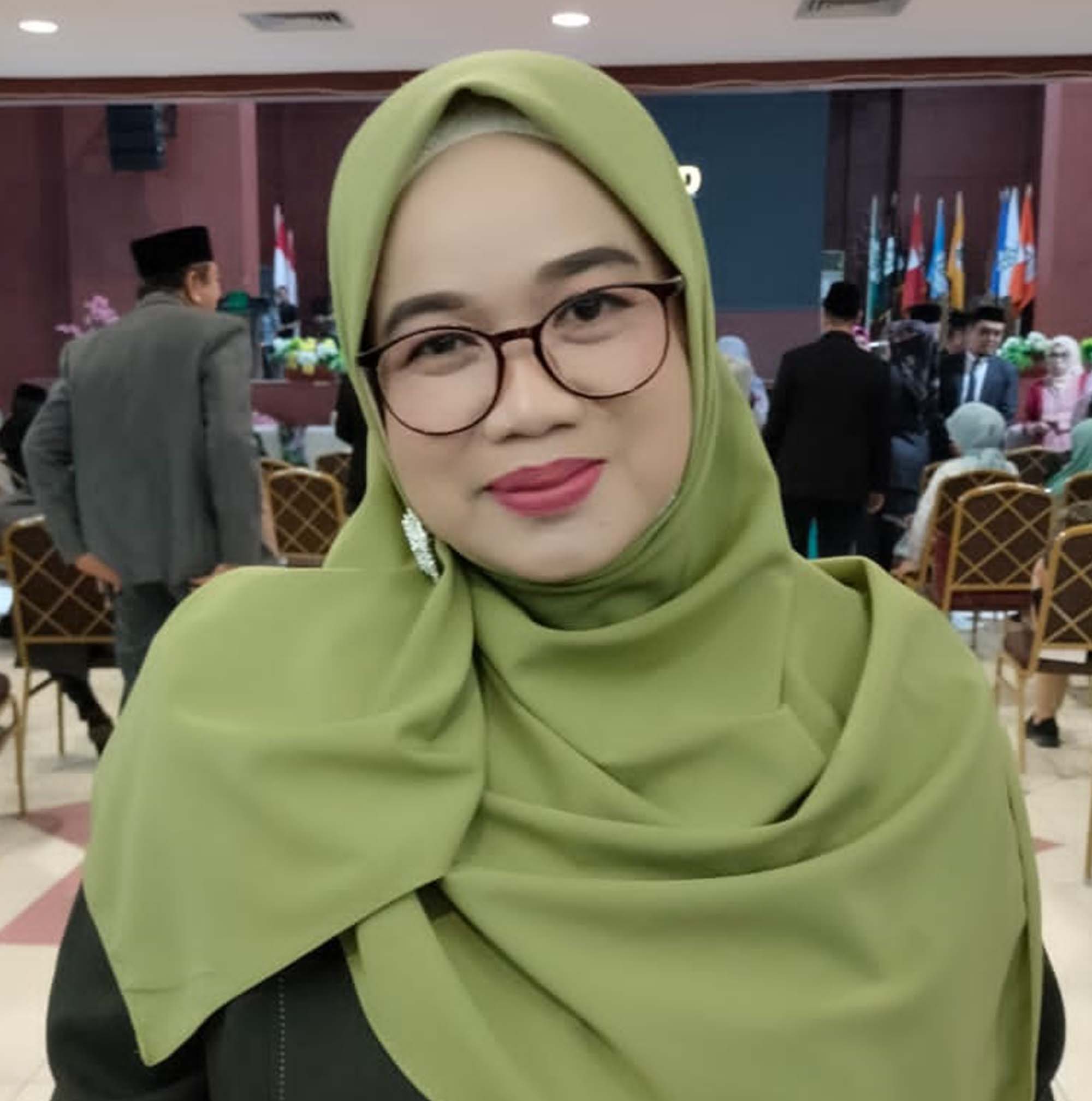 Dr. Fatmawati Nur Khalik,S.Si,. M.Si
