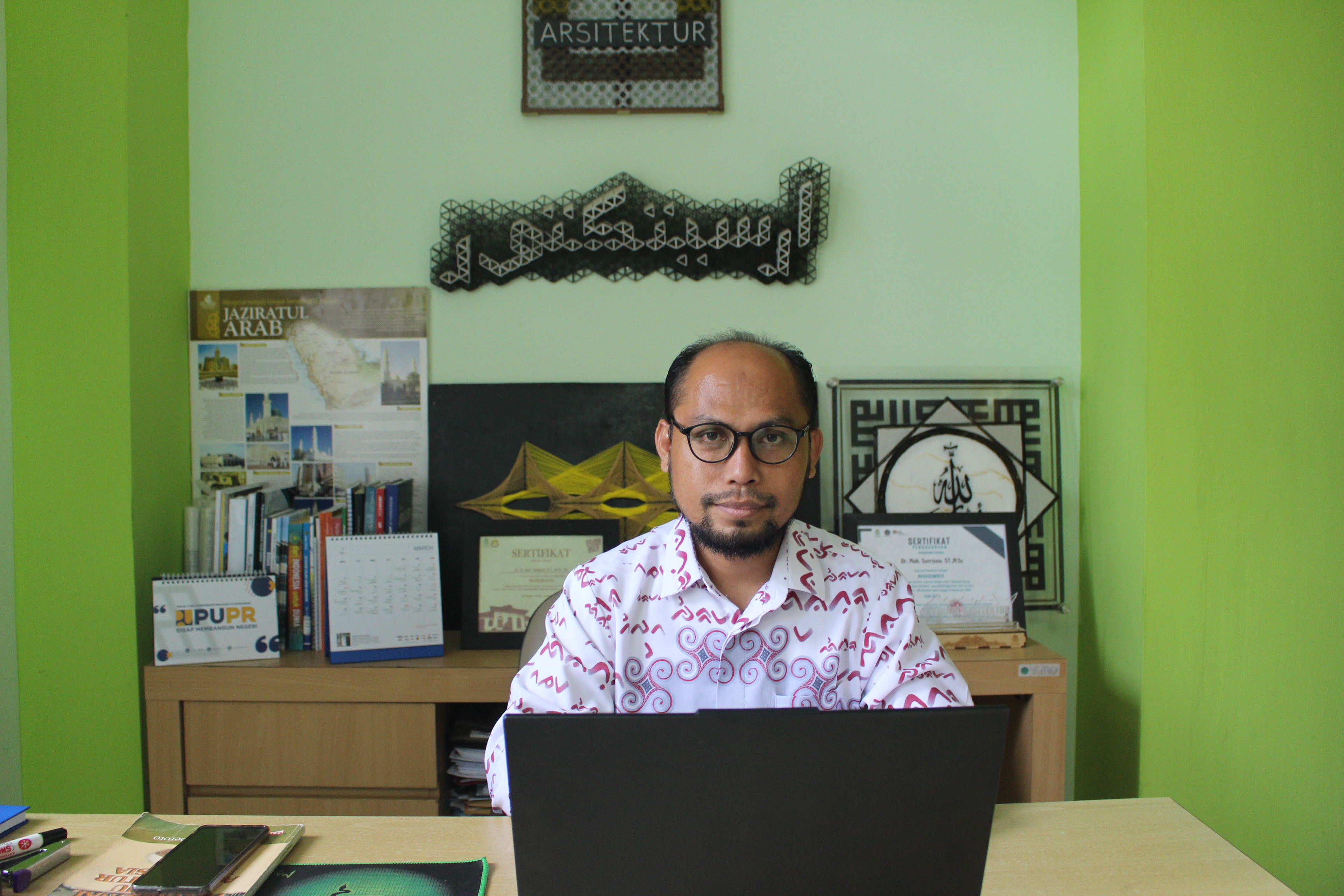 Dr. Moh. Sutrisno, S.T., M.Sc